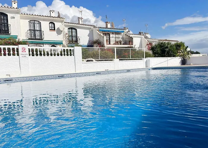 Ap410 Azure House