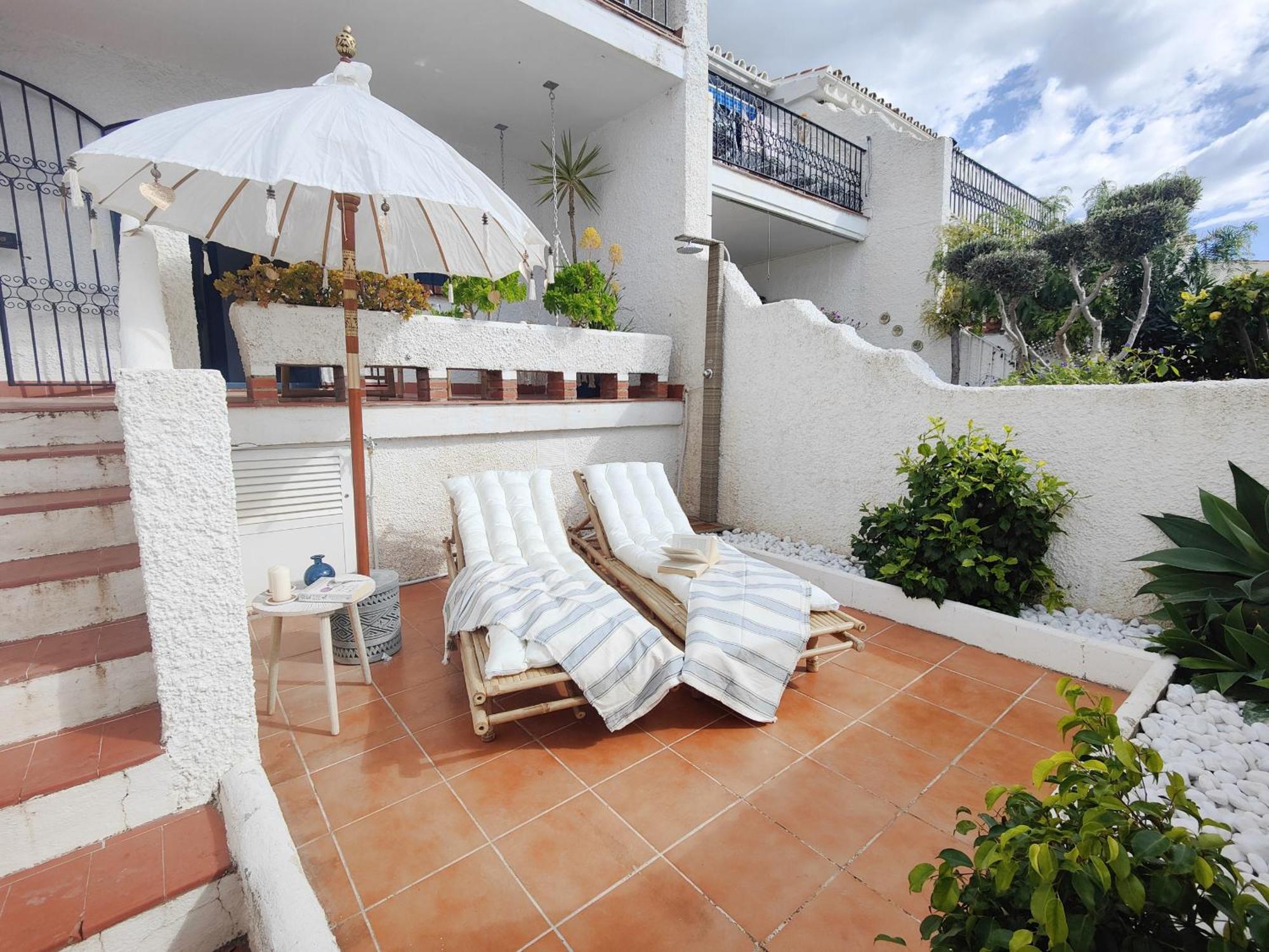 Ap410 Azure House Holiday home *